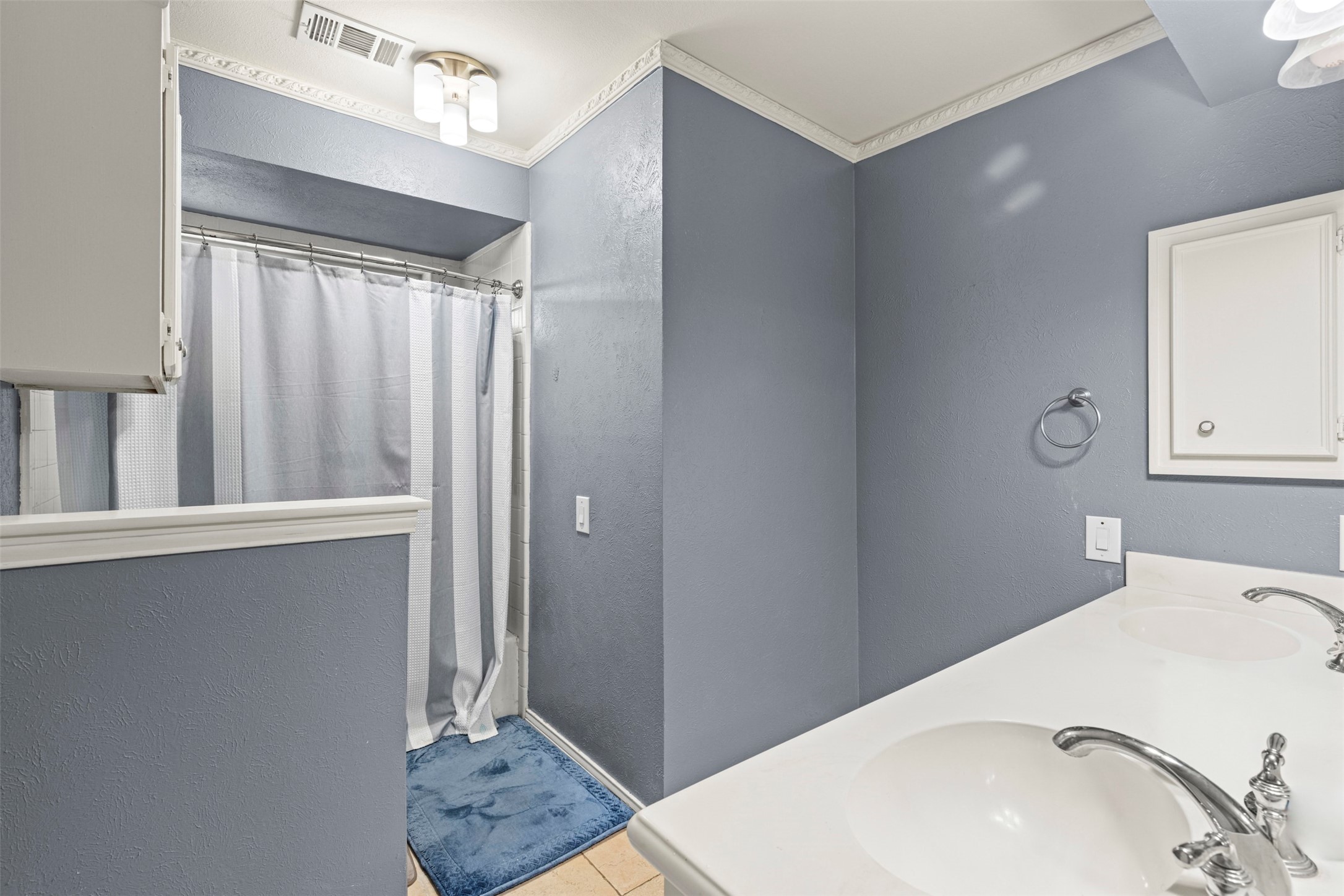 2309 Golden Willow Lane