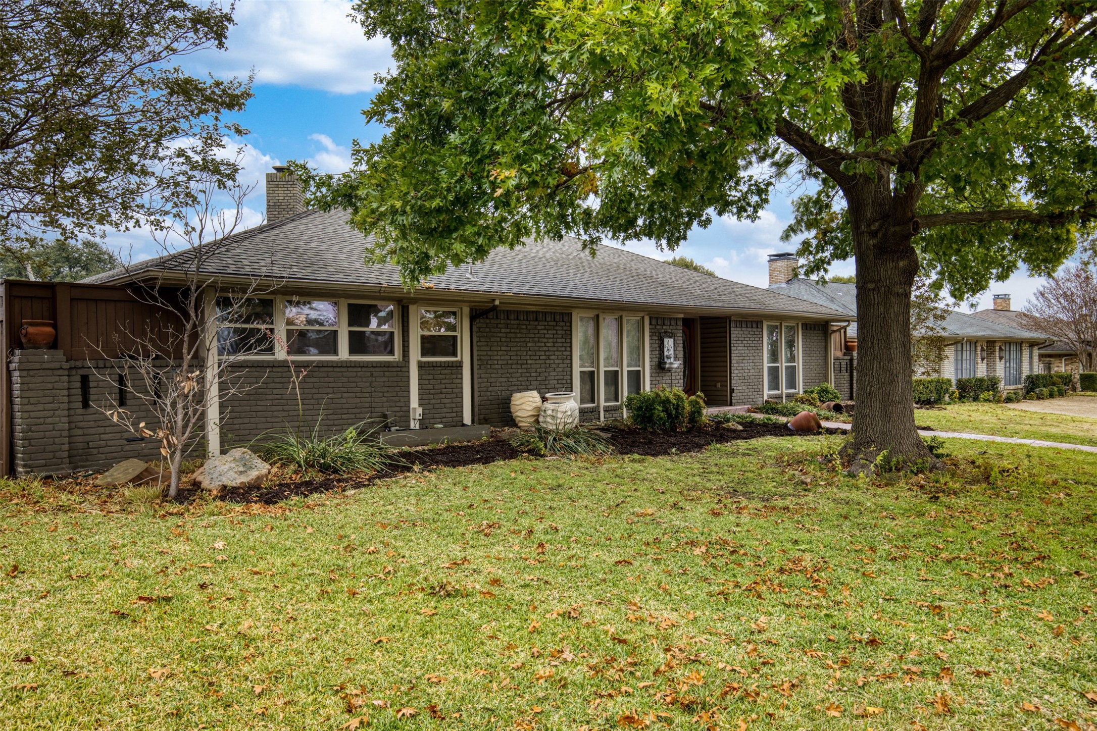 2309 Golden Willow Lane