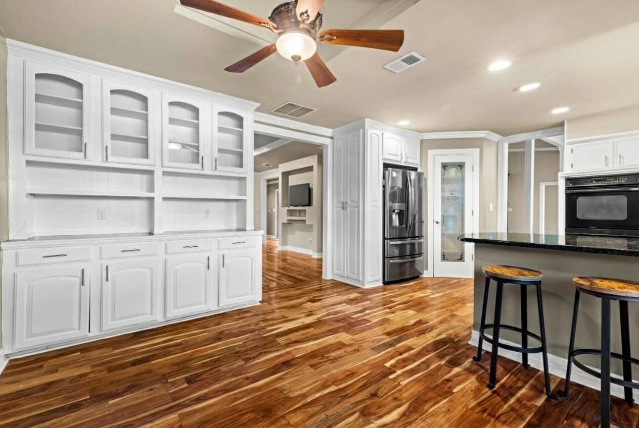 2309 Golden Willow Lane