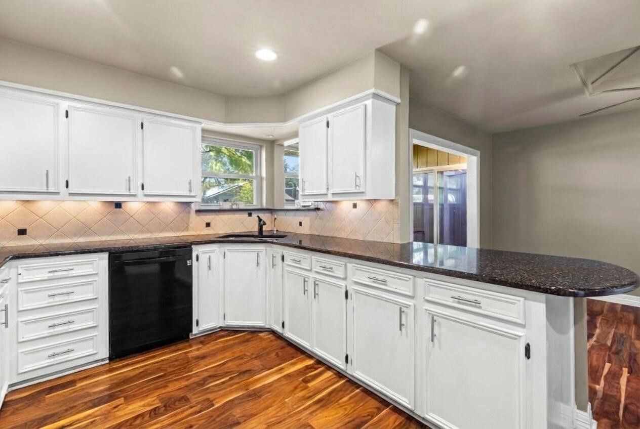 2309 Golden Willow Lane