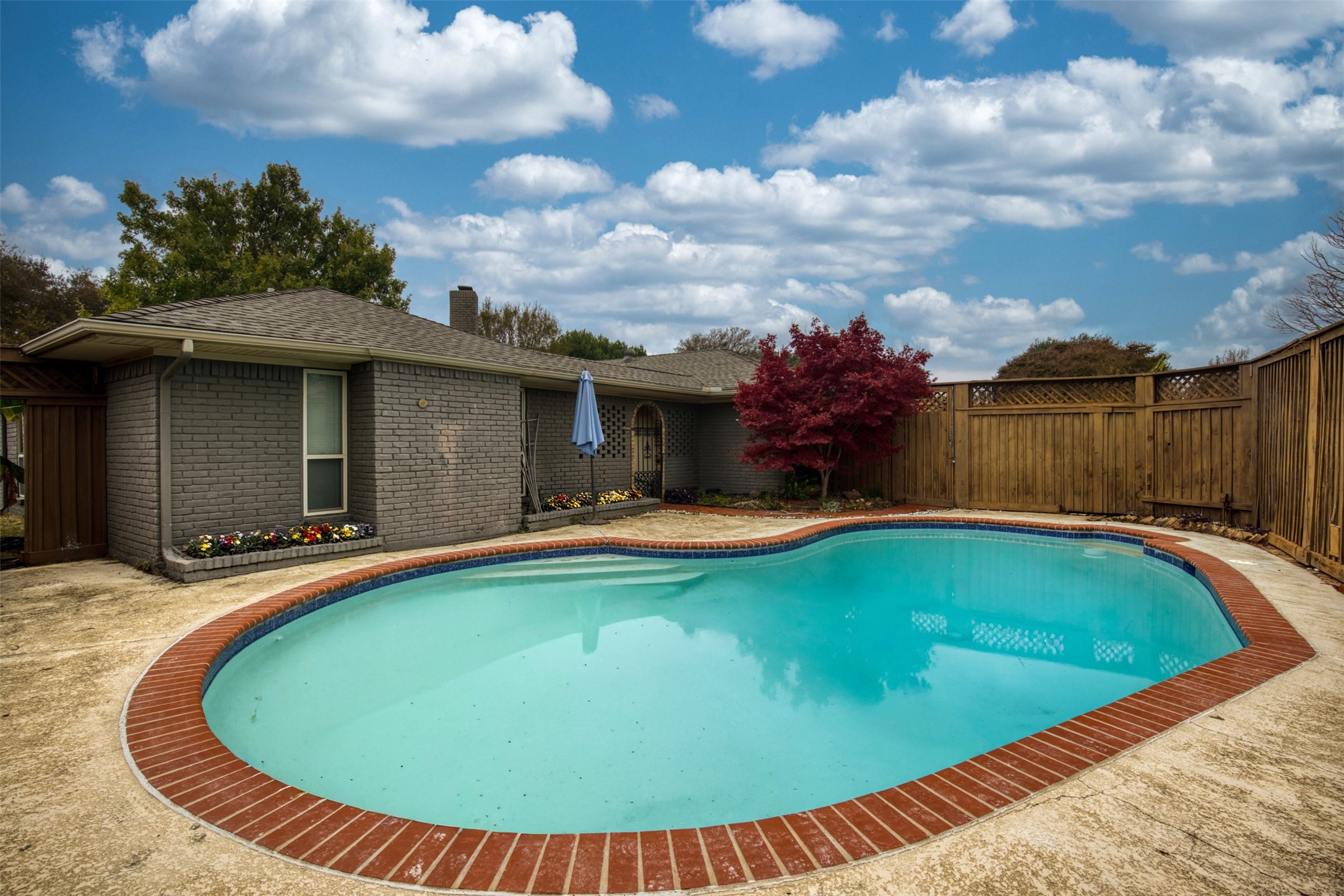 2309 Golden Willow Lane