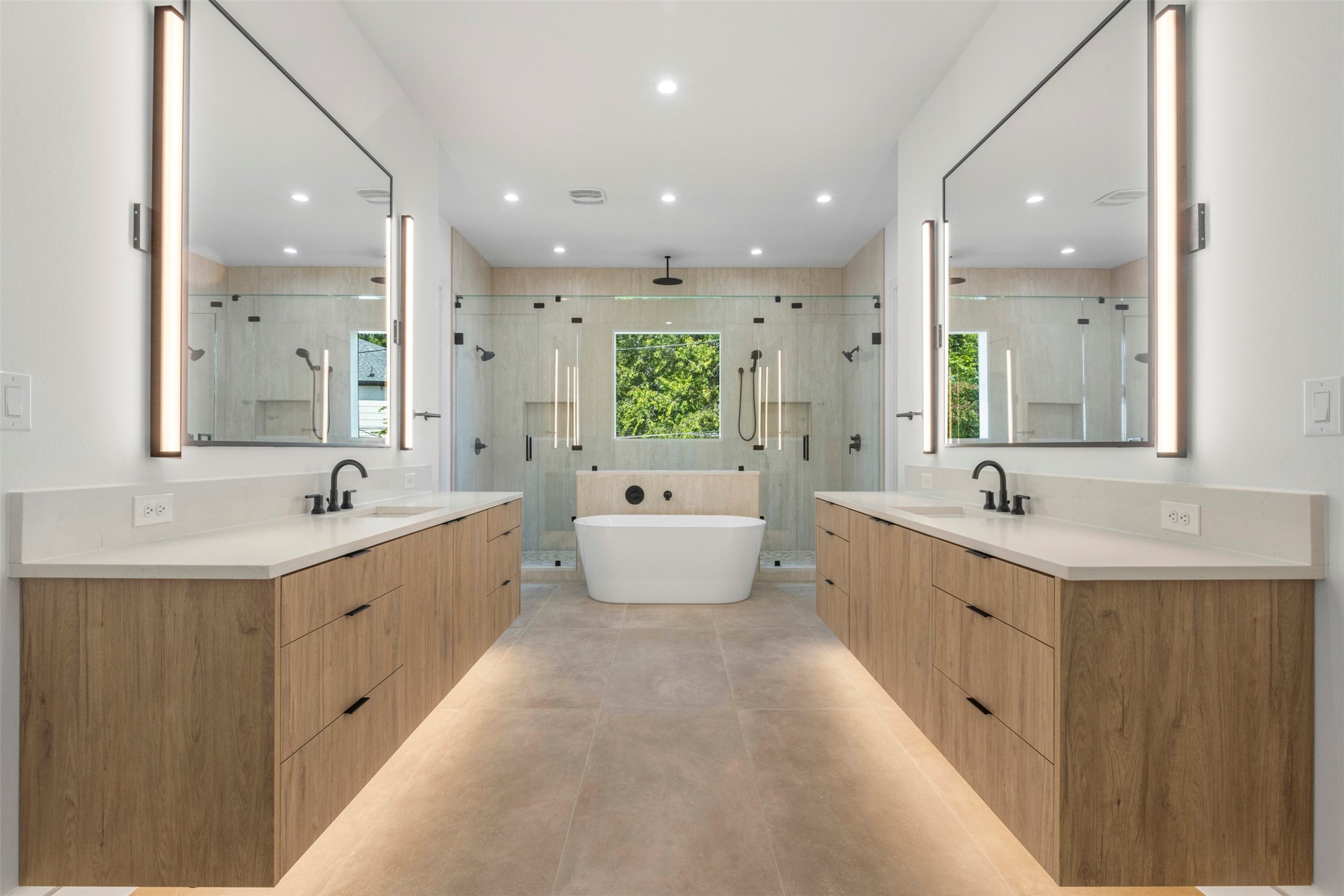 5611 Ellsworth Avenue 101