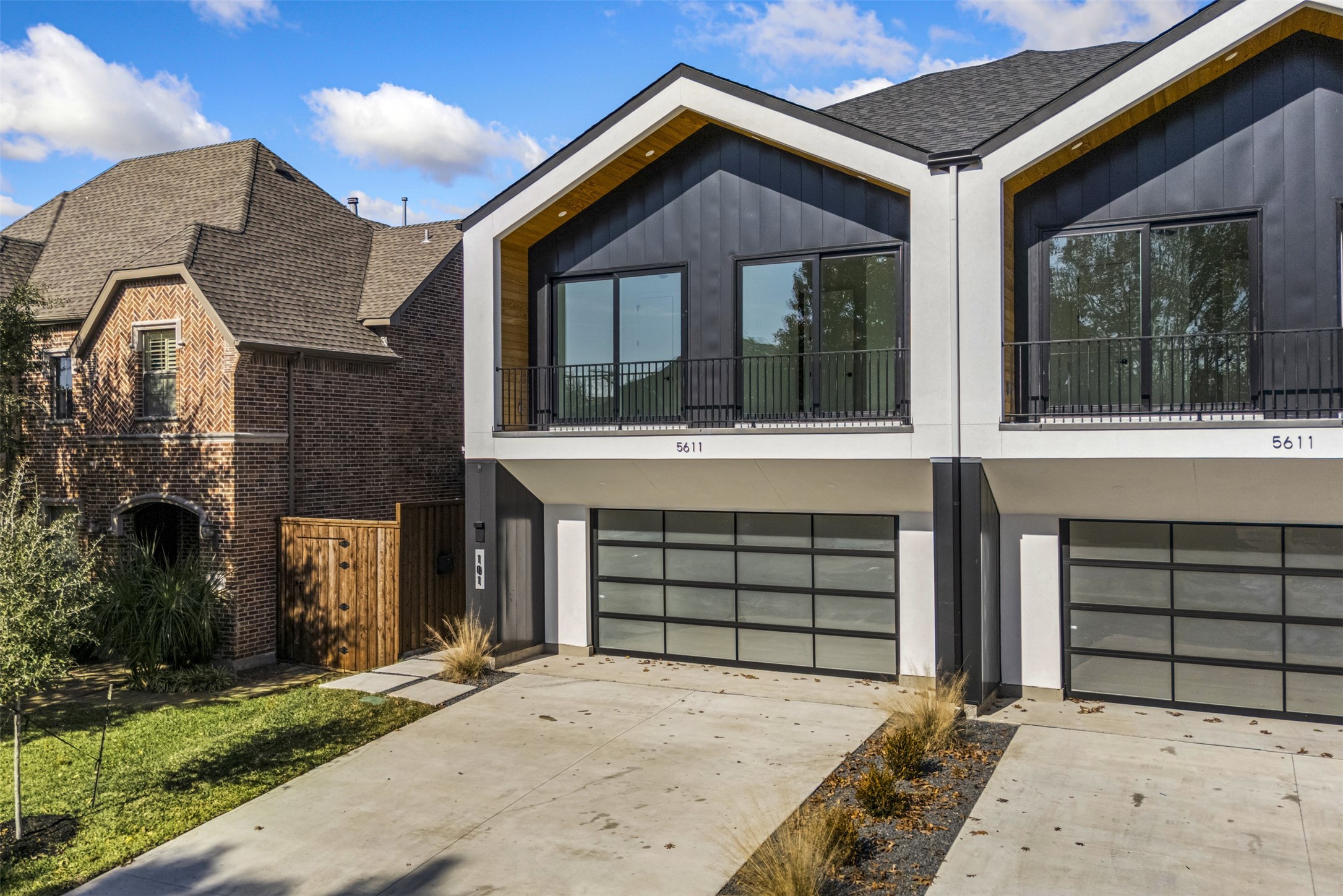 5611 Ellsworth Avenue 101