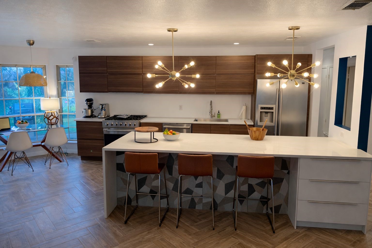 1623 Hanging Cliff Drive