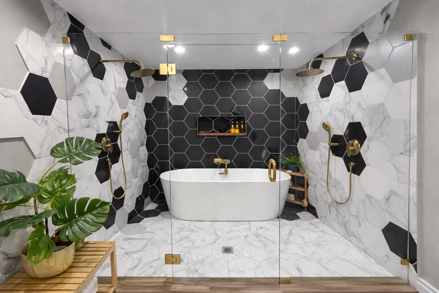 1623 Hanging Cliff Drive