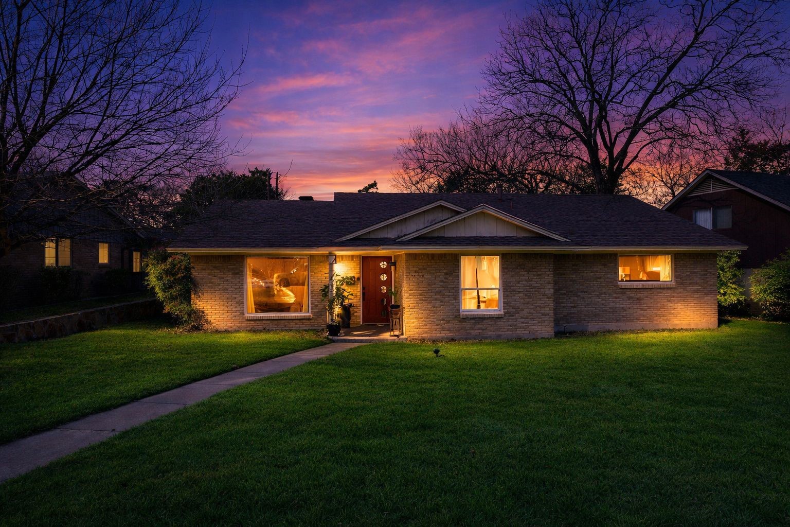 1623 Hanging Cliff Drive