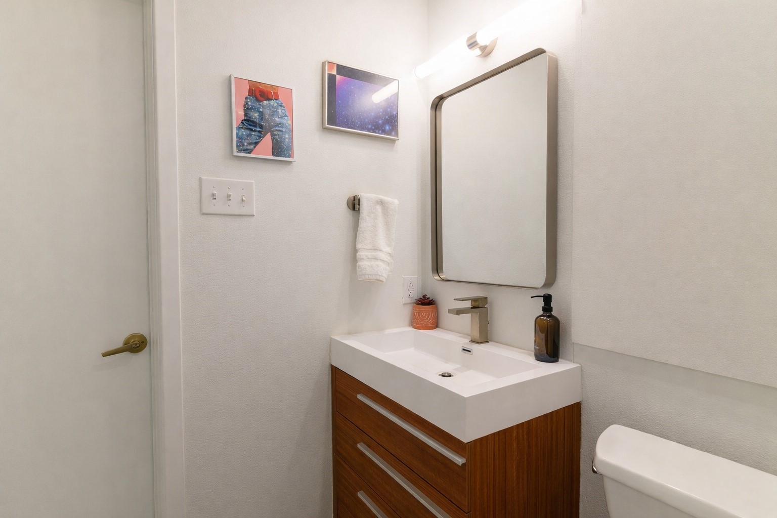 1623 Hanging Cliff Drive