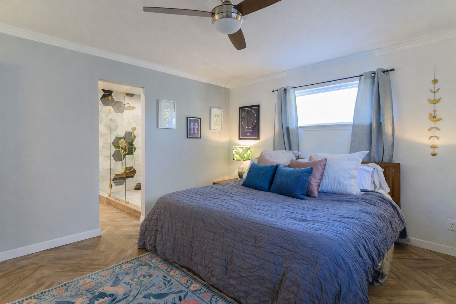 1623 Hanging Cliff Drive