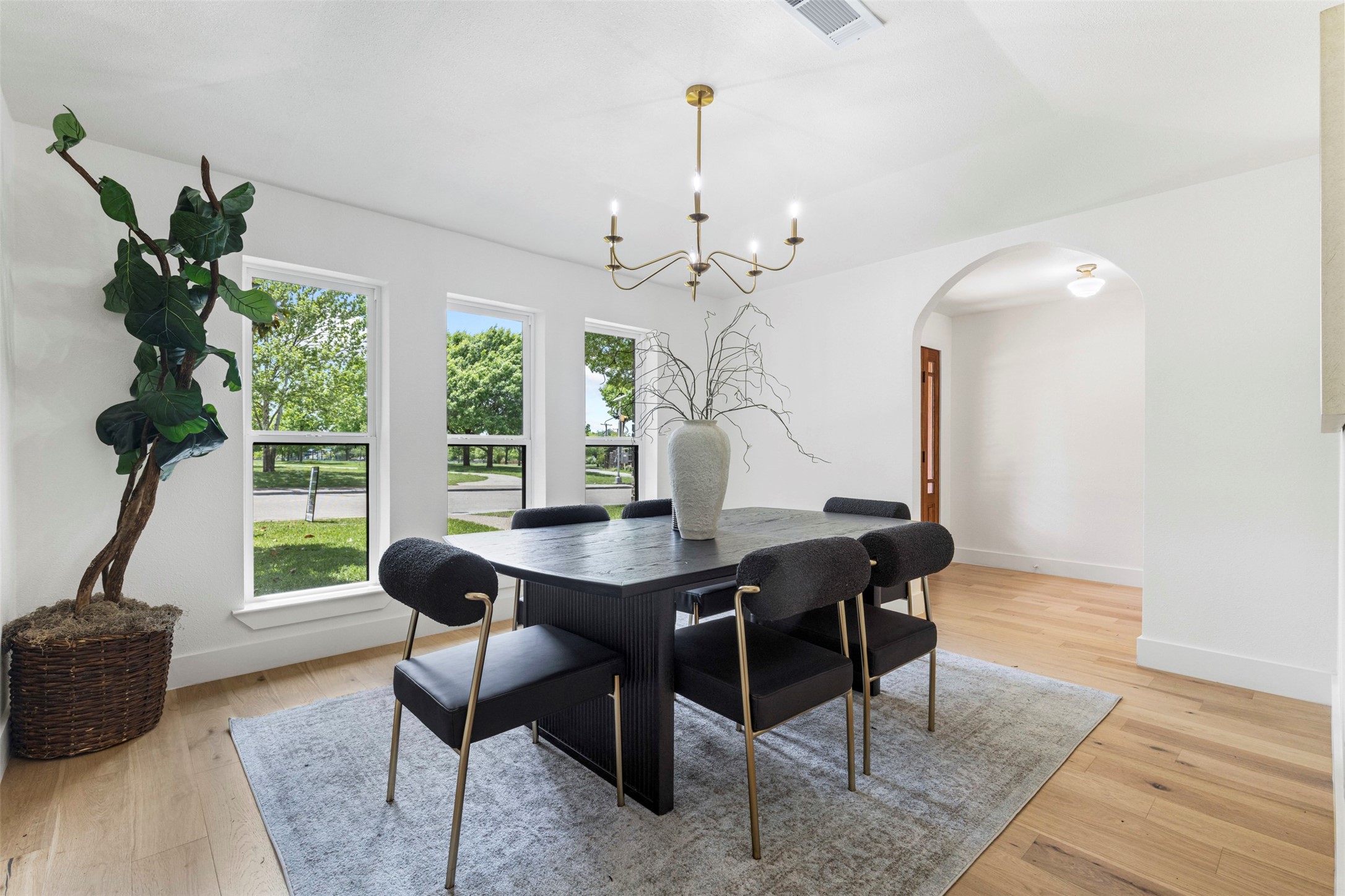 16106 Salado Drive