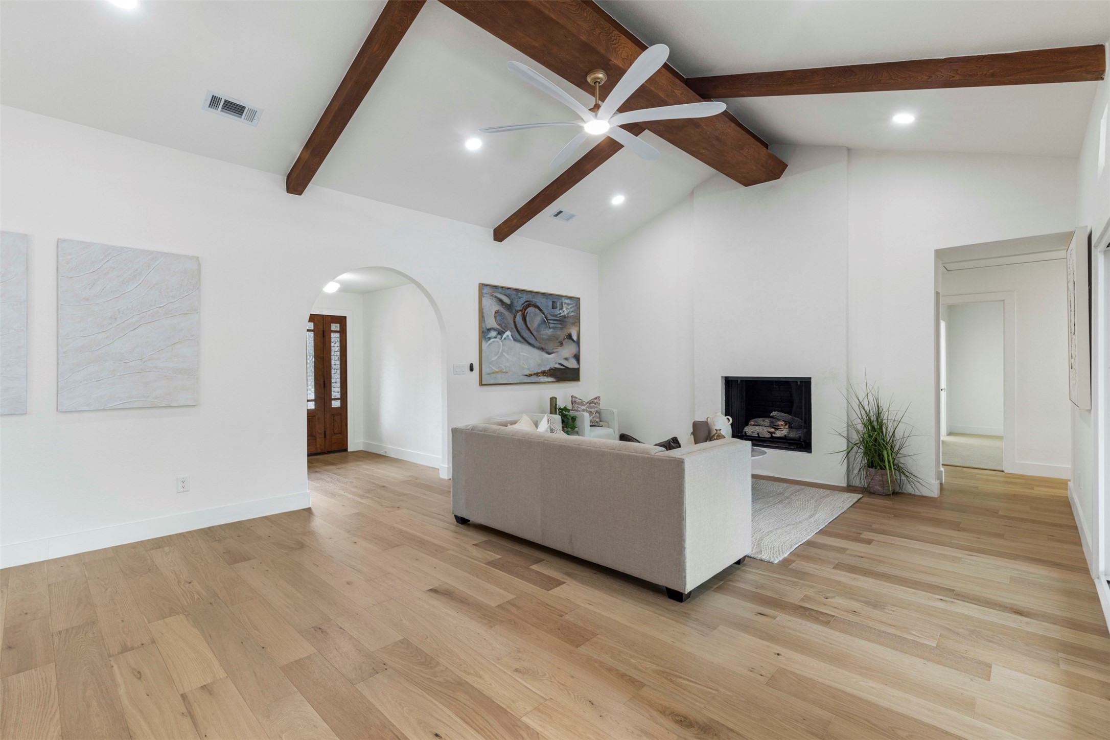 16106 Salado Drive