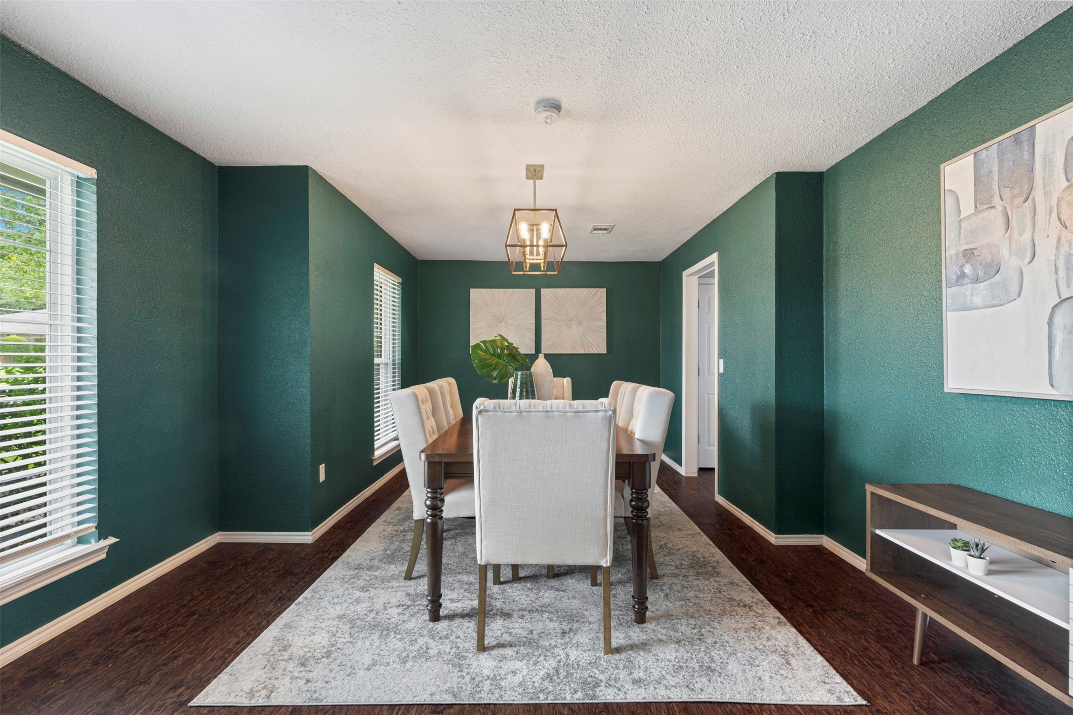 2617 Eucalyptus Drive