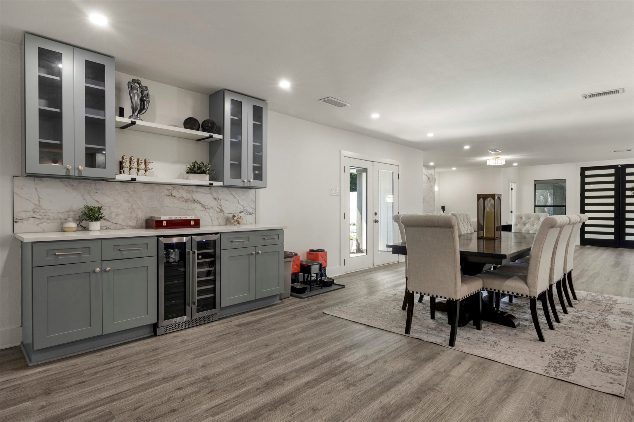 6626 Harvest Glen Drive