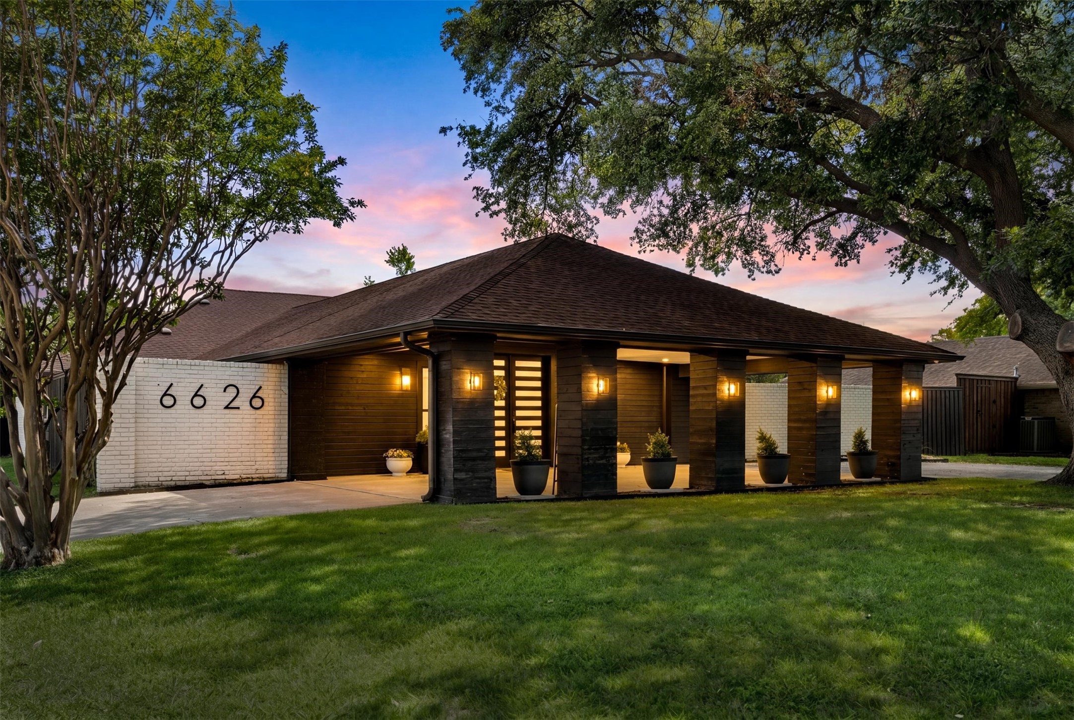 6626 Harvest Glen Drive