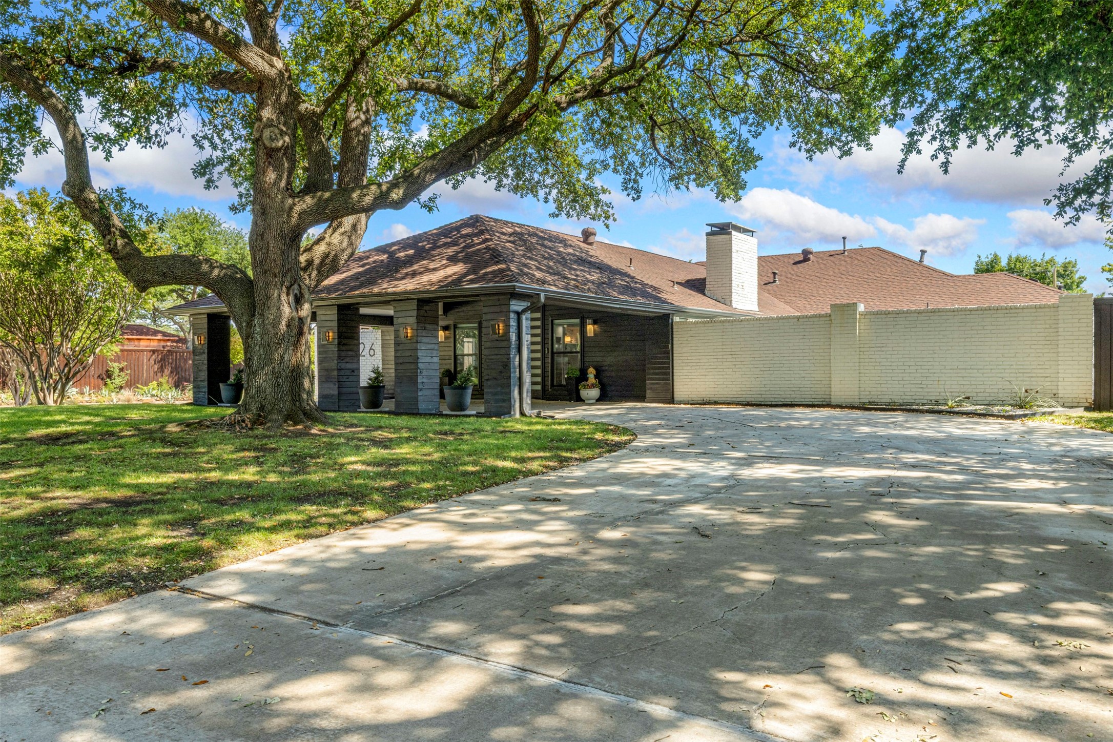 6626 Harvest Glen Drive