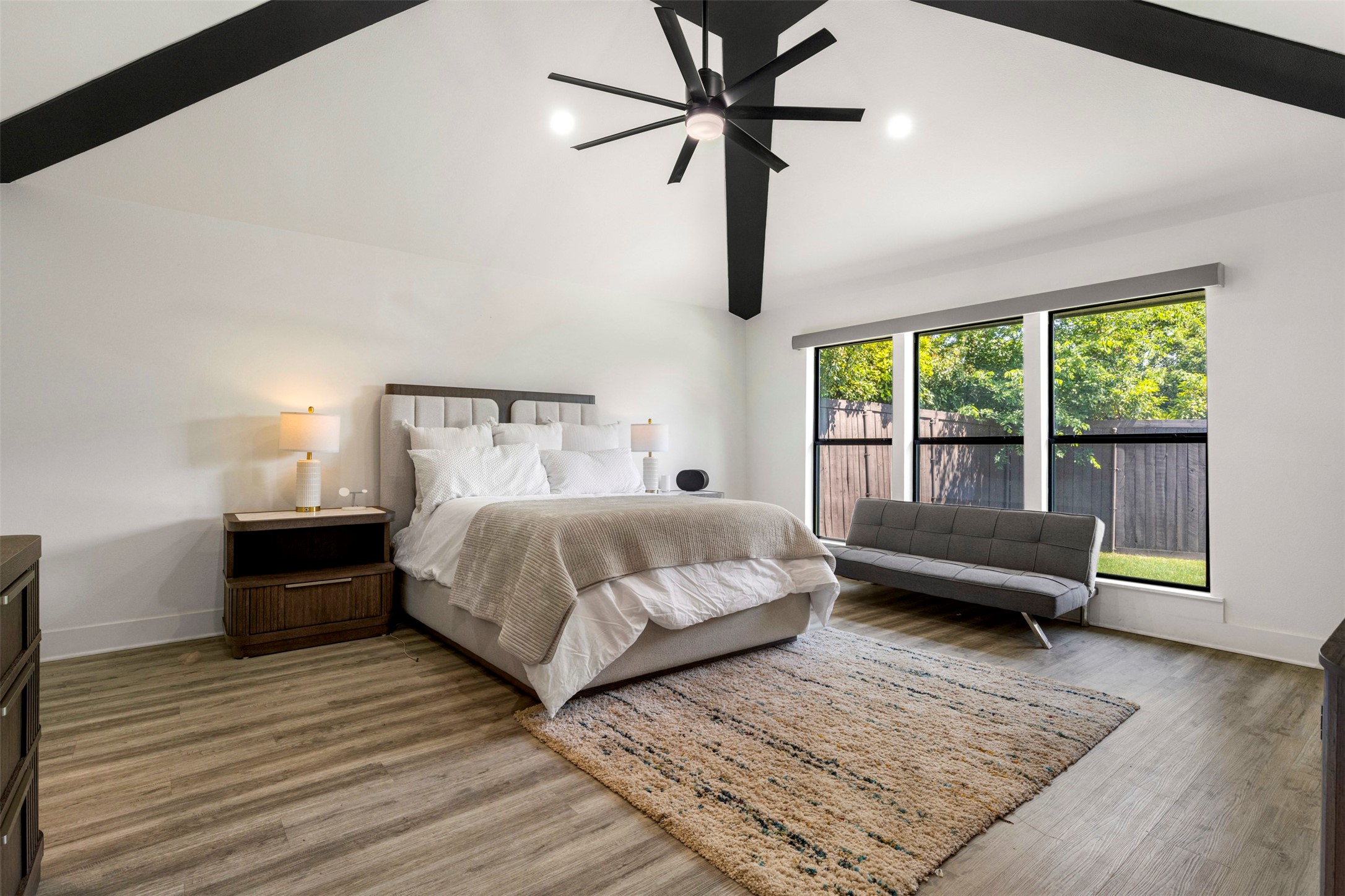 6626 Harvest Glen Drive