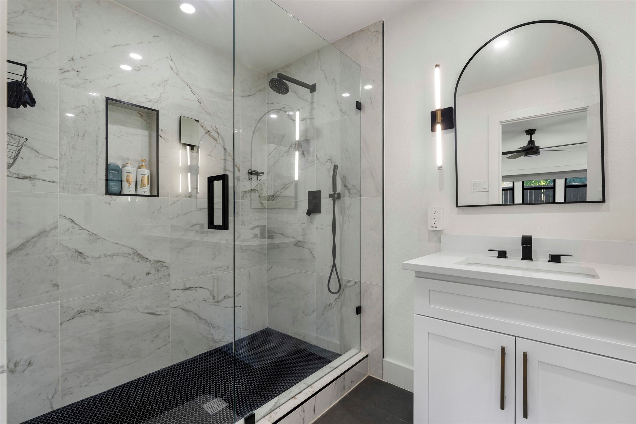 6626 Harvest Glen Drive