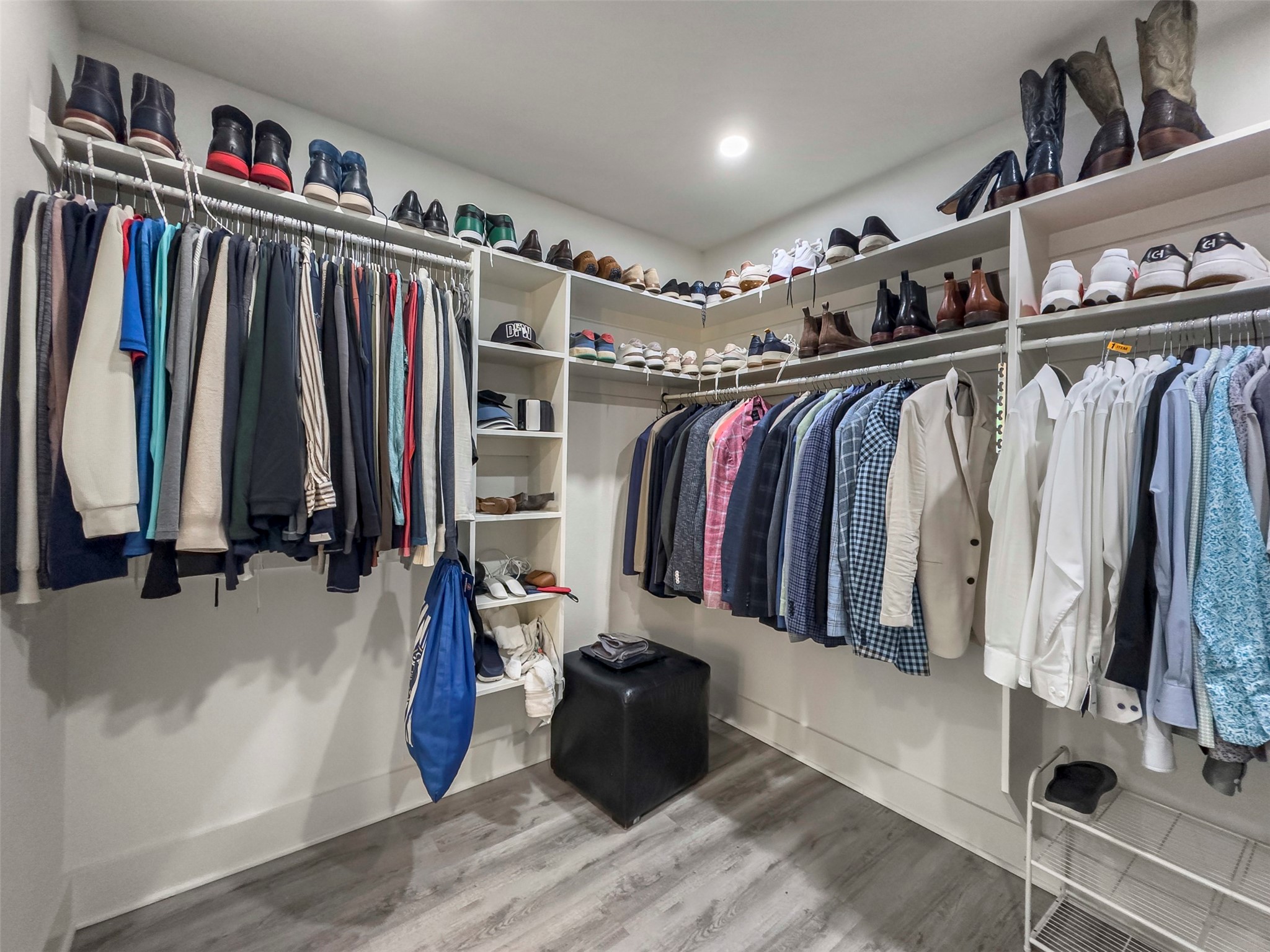 6626 Harvest Glen Drive