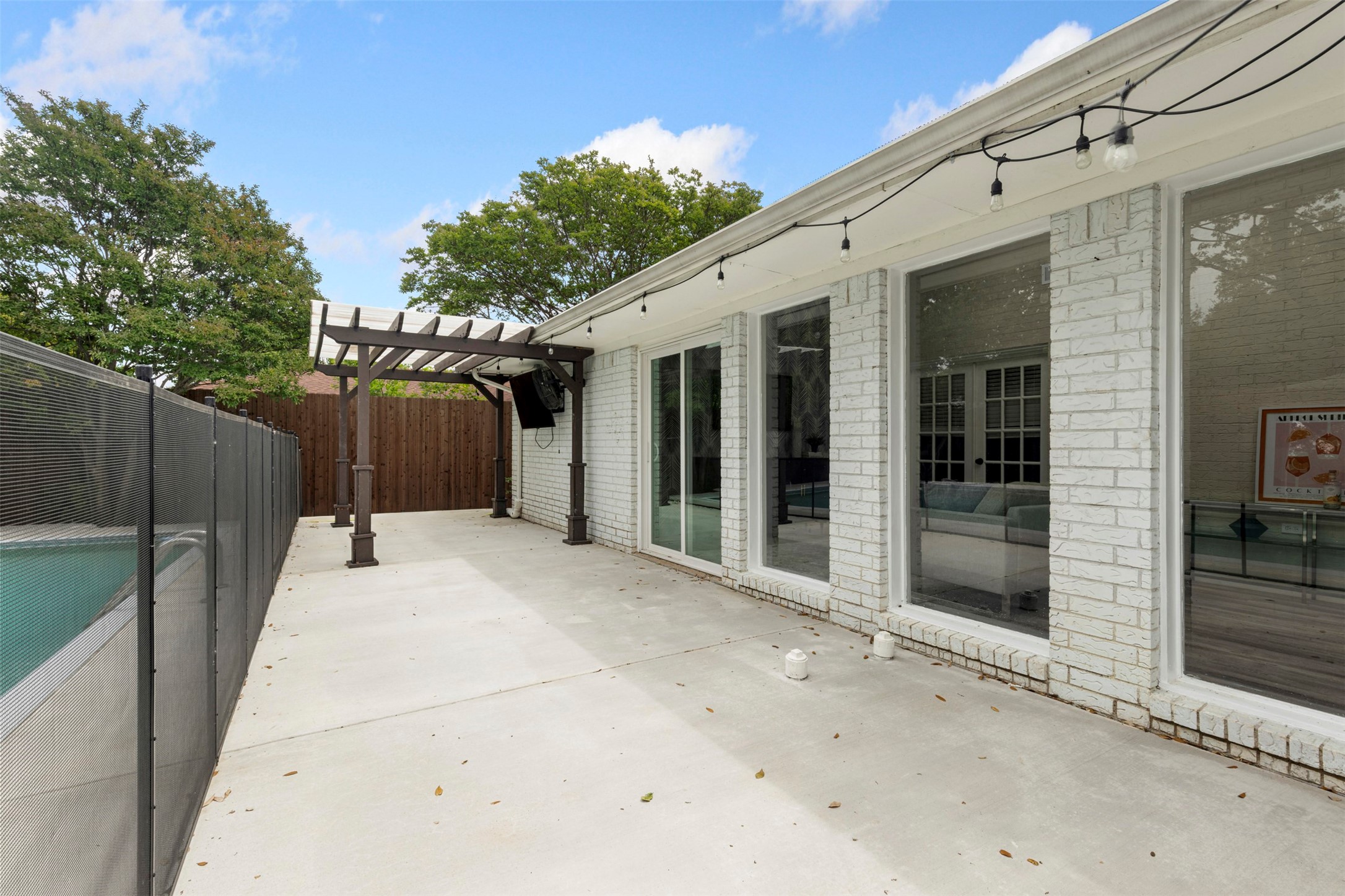 2617 Eucalyptus Drive