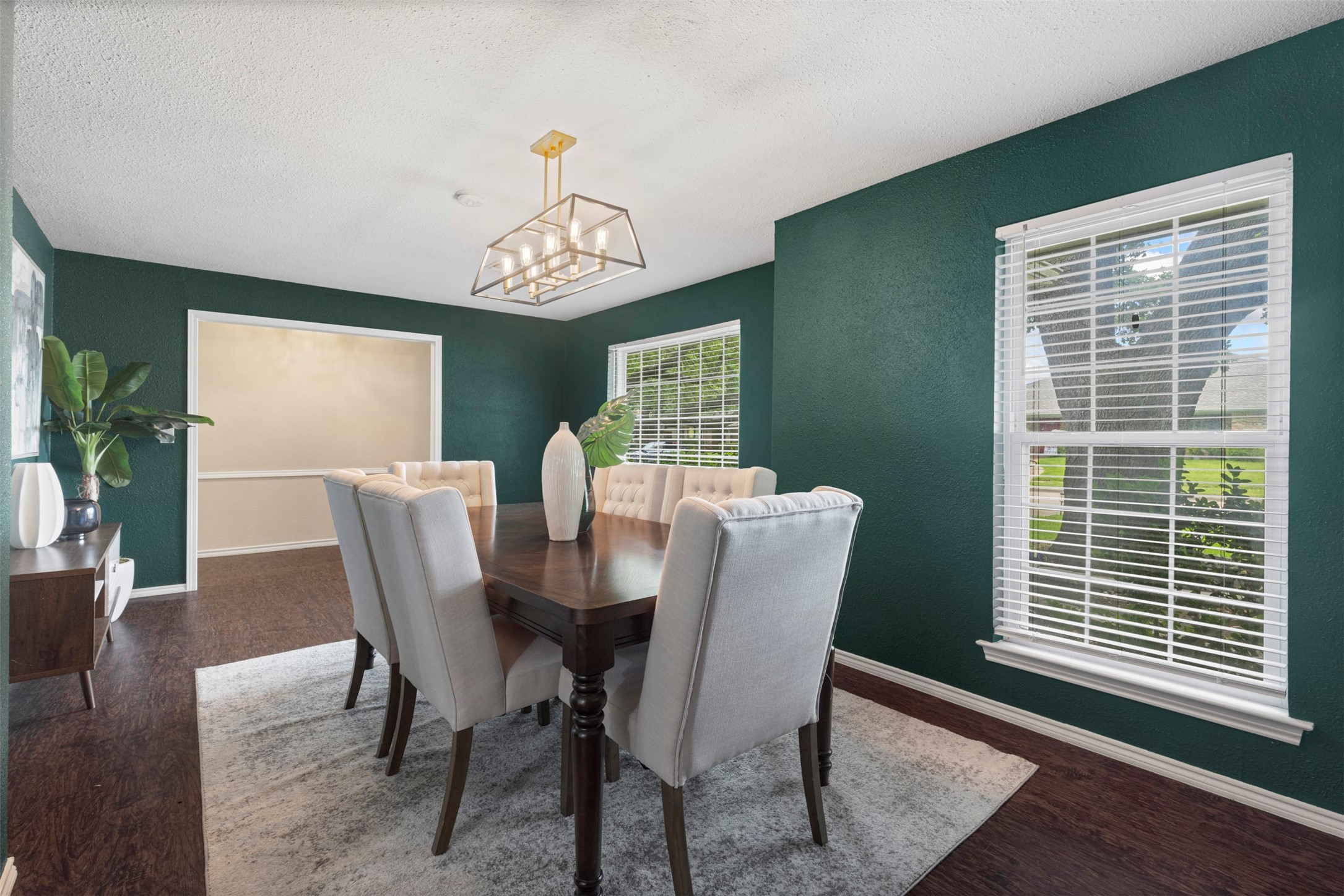 2617 Eucalyptus Drive