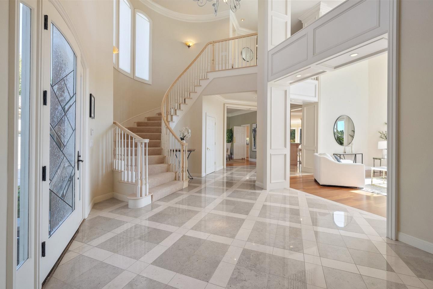 5878 Country Club PKWY