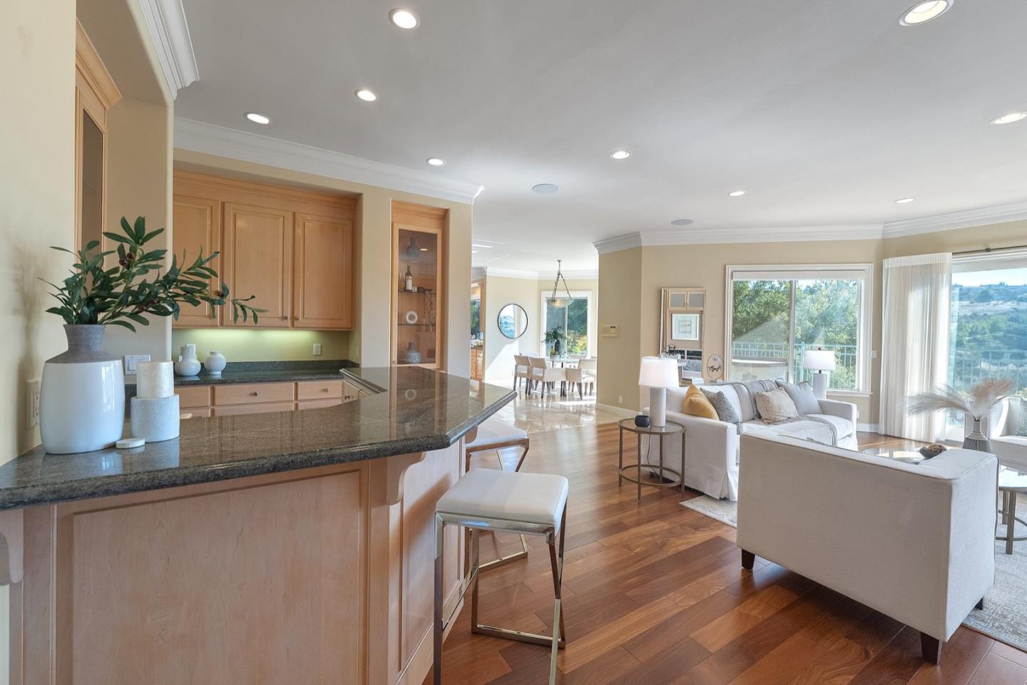 5878 Country Club PKWY