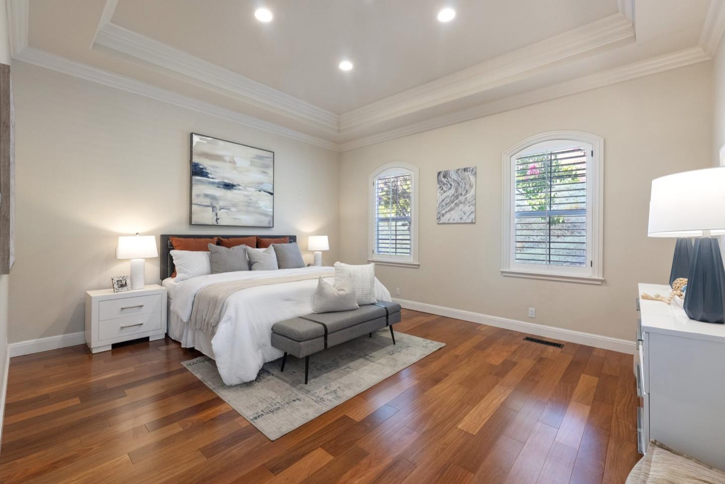 5878 Country Club PKWY