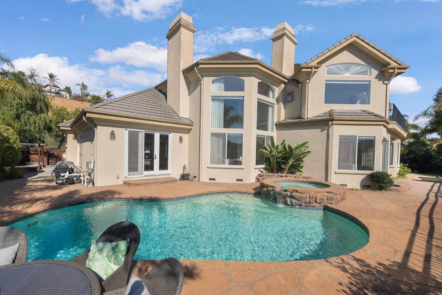 5878 Country Club PKWY