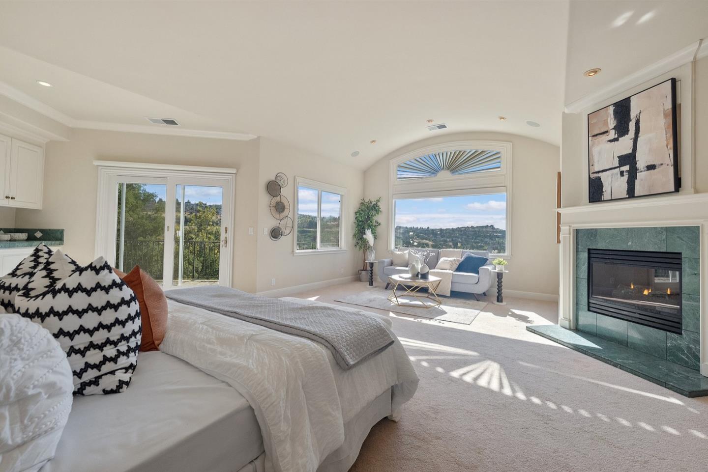 5878 Country Club PKWY