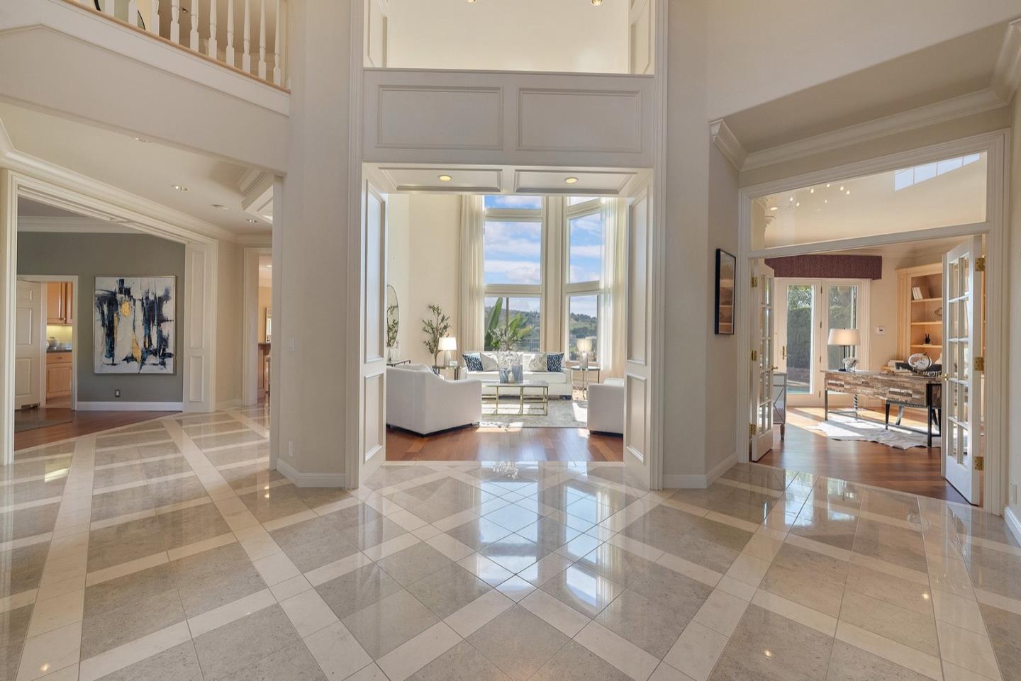 5878 Country Club PKWY