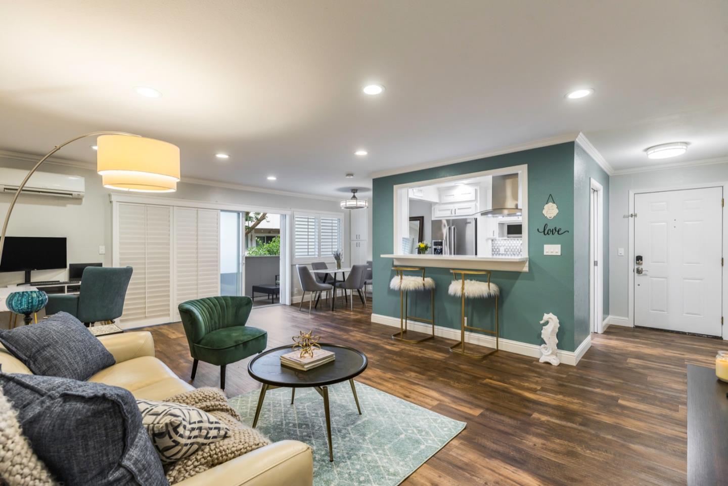 1898 Meridian AVE 7