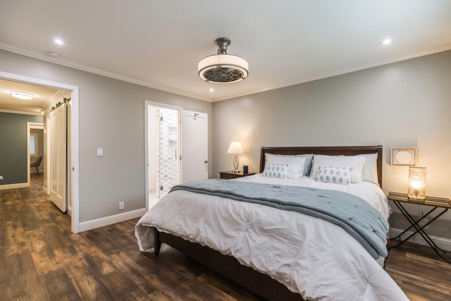 1898 Meridian AVE 7