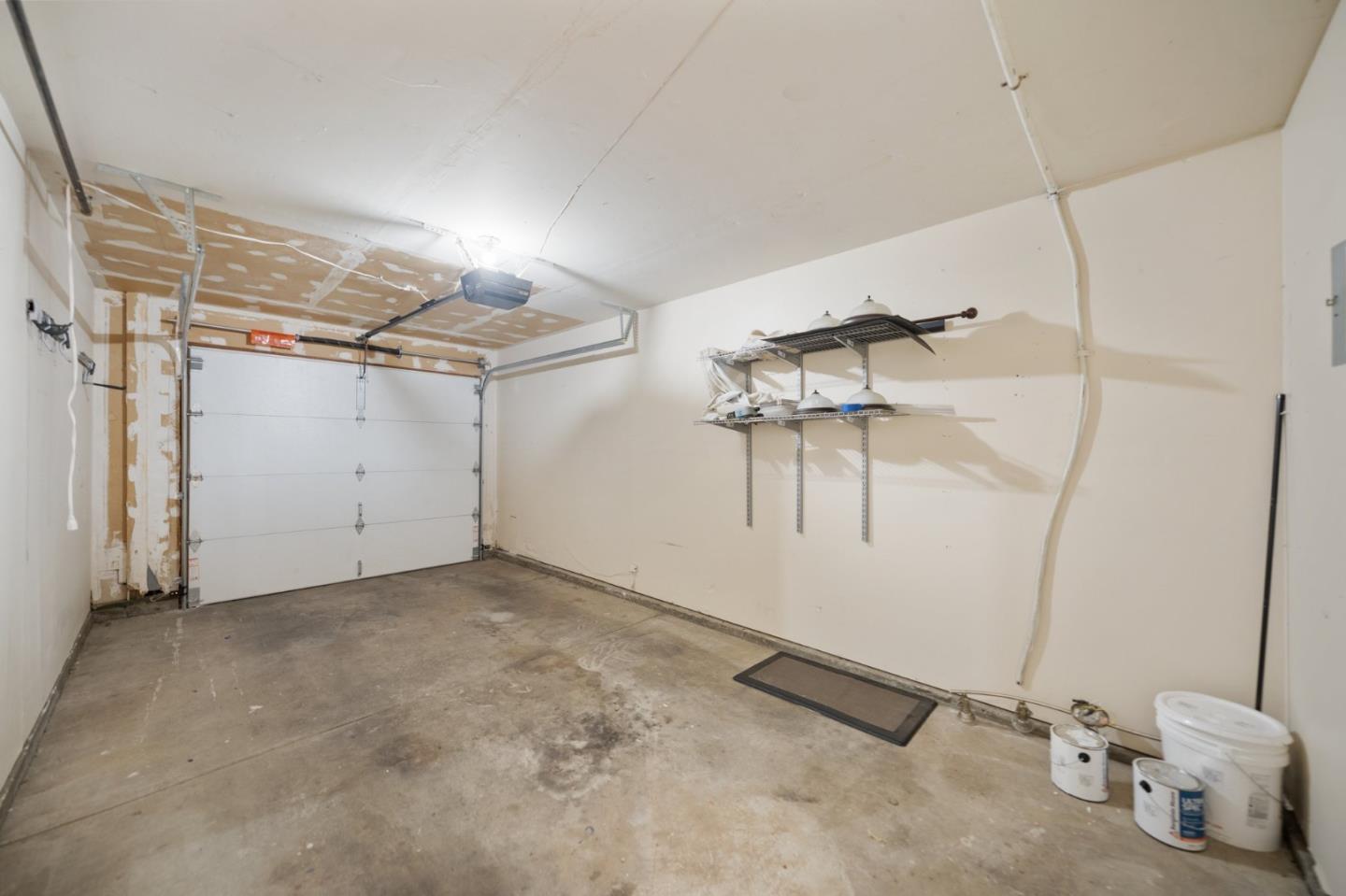 101 Redding RD C3
