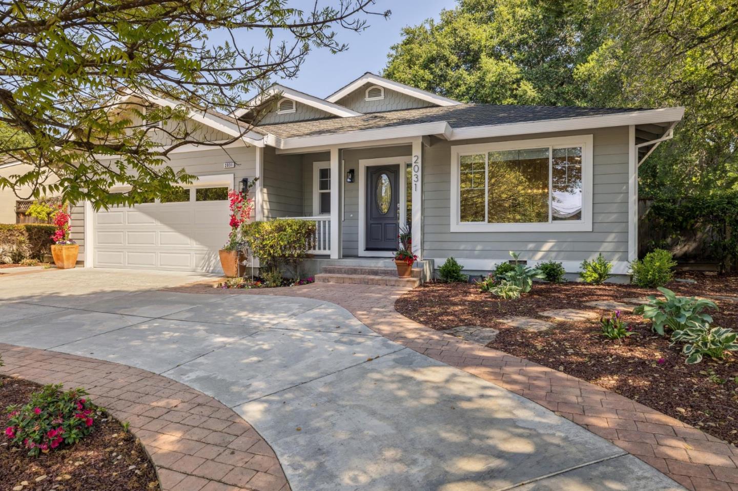 2031 Farndon AVE
