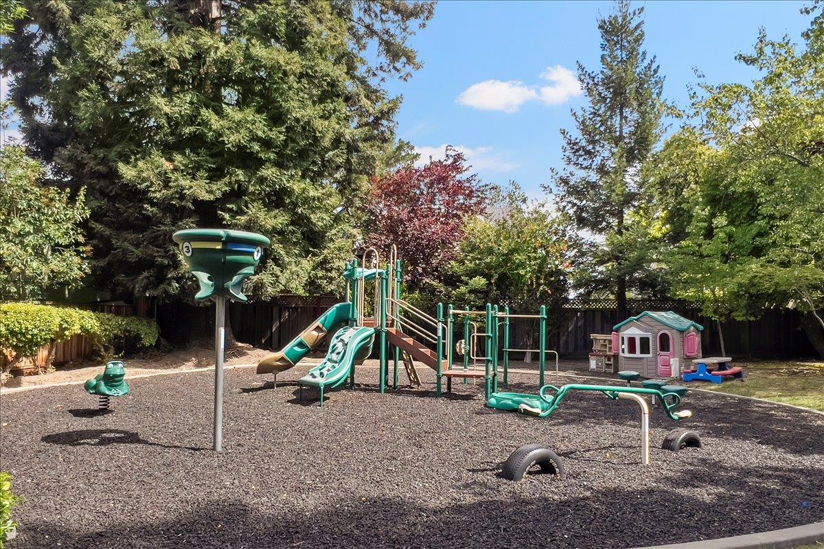 99 Sherland Avenue A