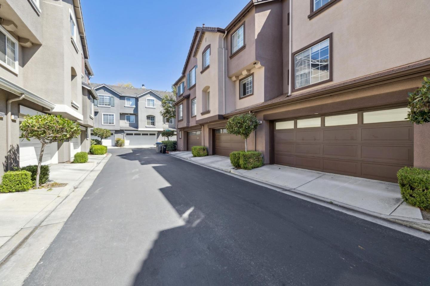 3048 Brunetti Way