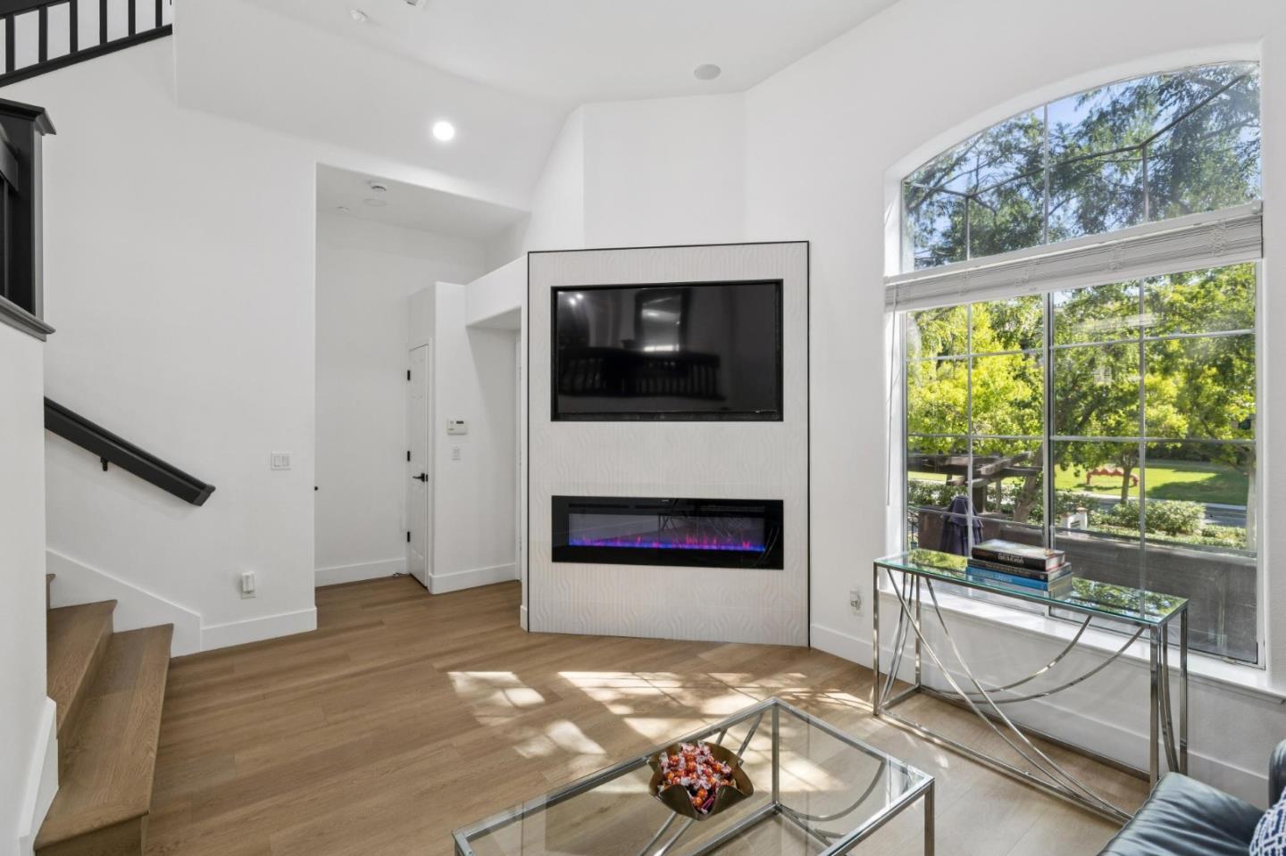 3048 Brunetti Way