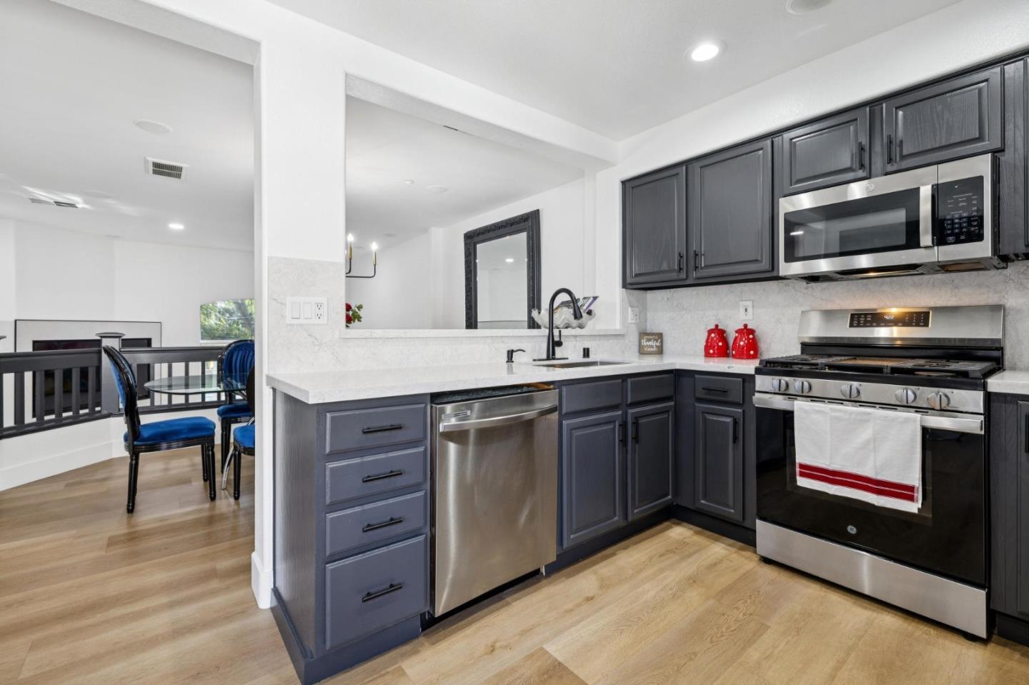 3048 Brunetti Way