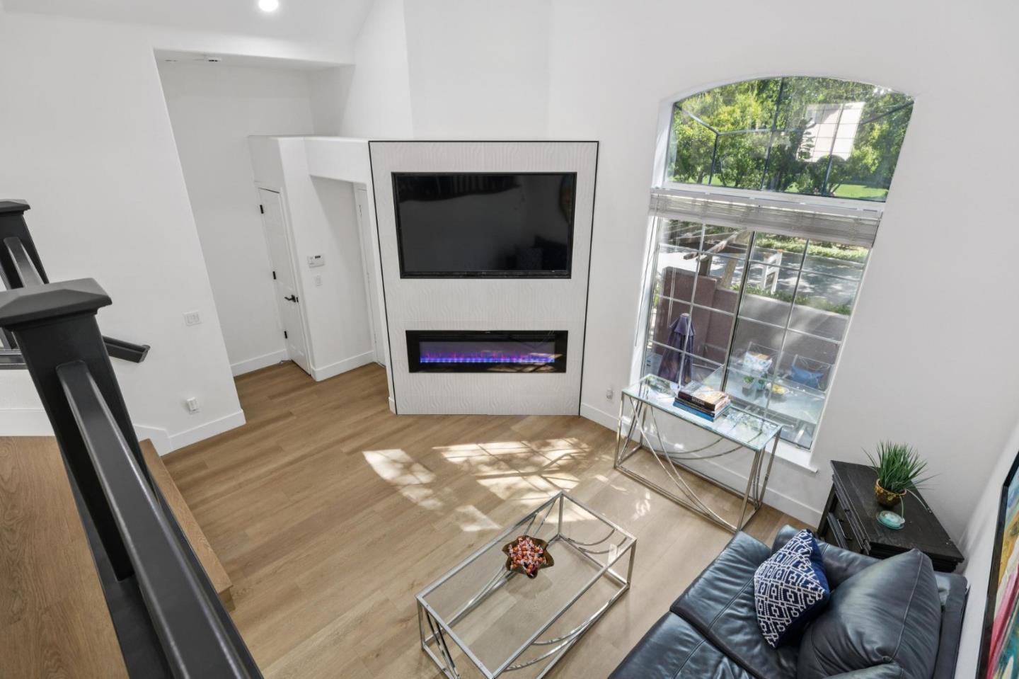 3048 Brunetti Way