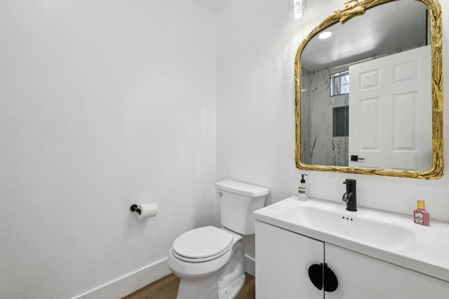 3048 Brunetti Way