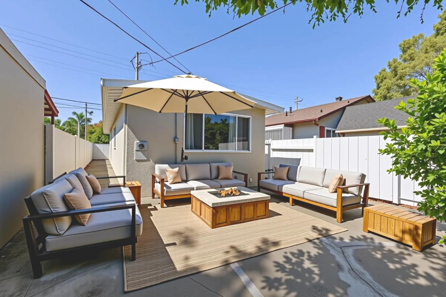 3271 Alma Street