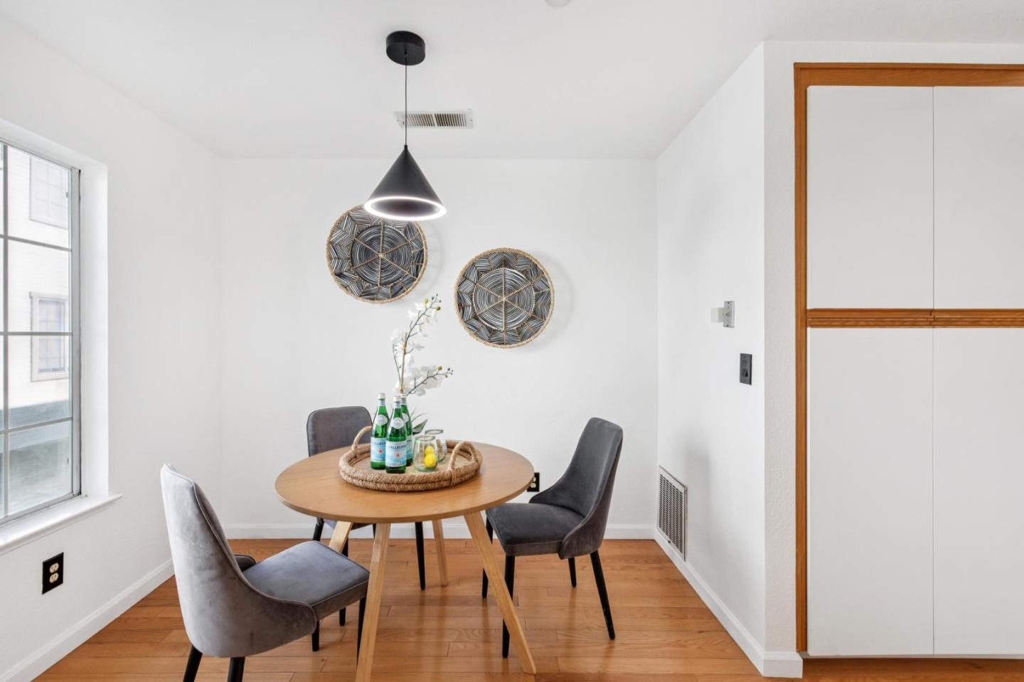 968 Belmont Terrace 7
