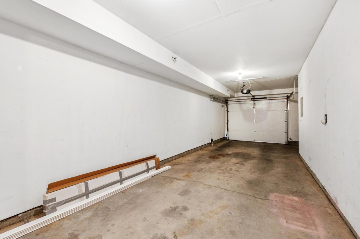 968 Belmont Terrace 7