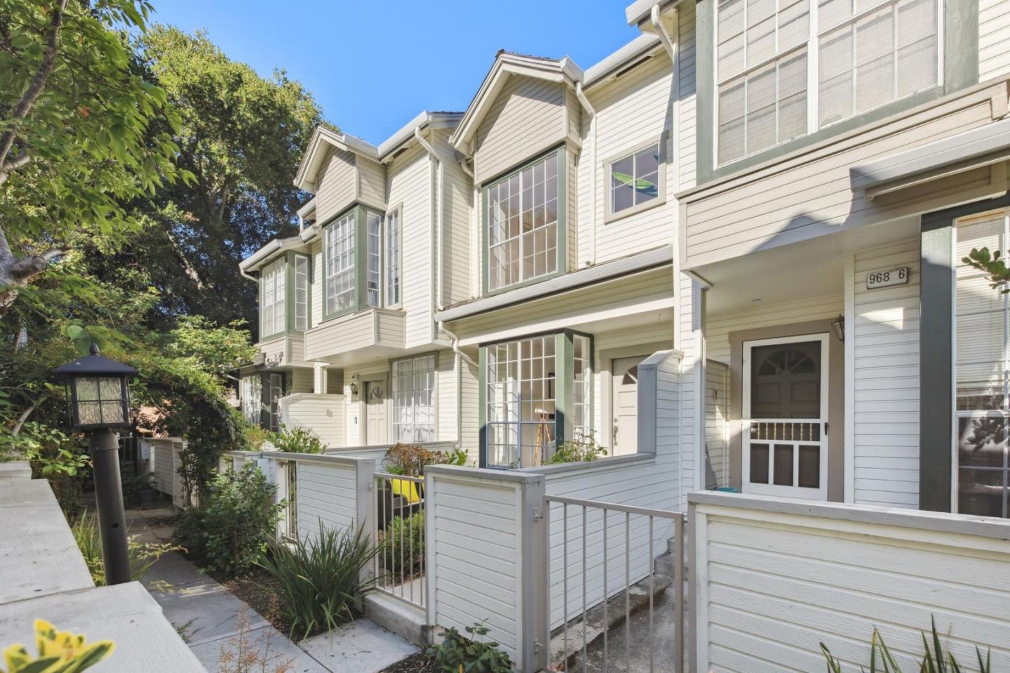 968 Belmont Terrace 7