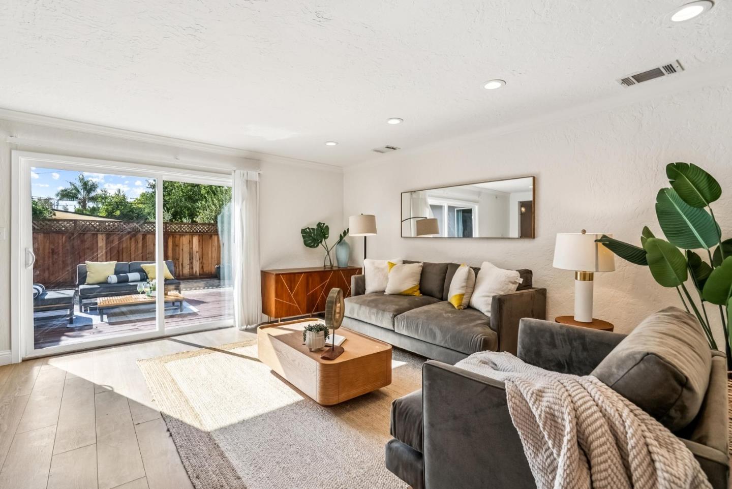 2149 Bohannon Drive