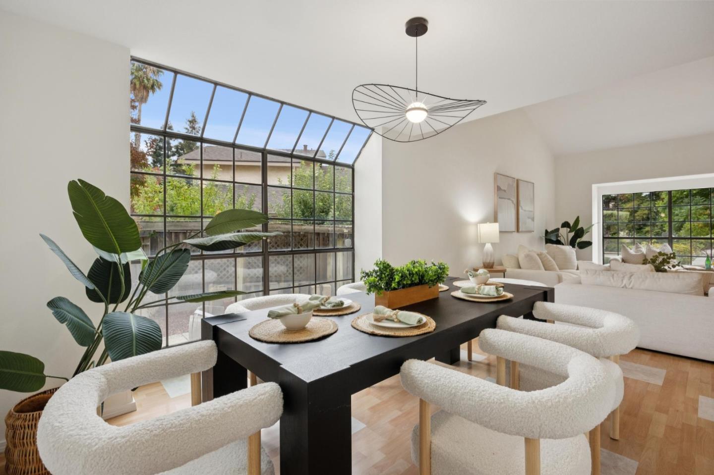 44520 Mesquite Court