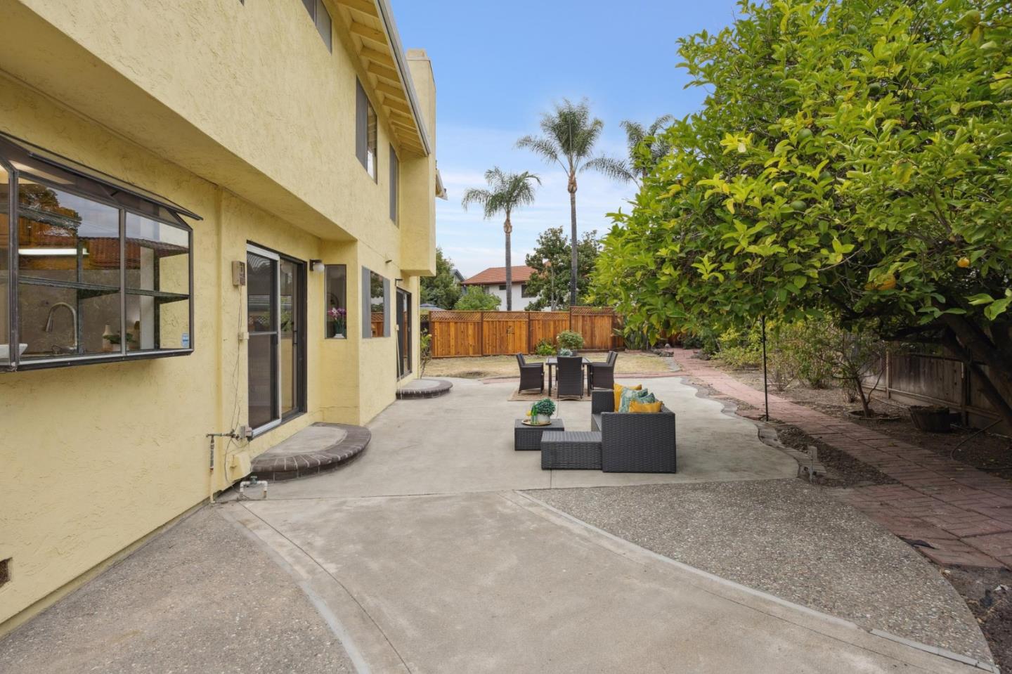 44520 Mesquite Court
