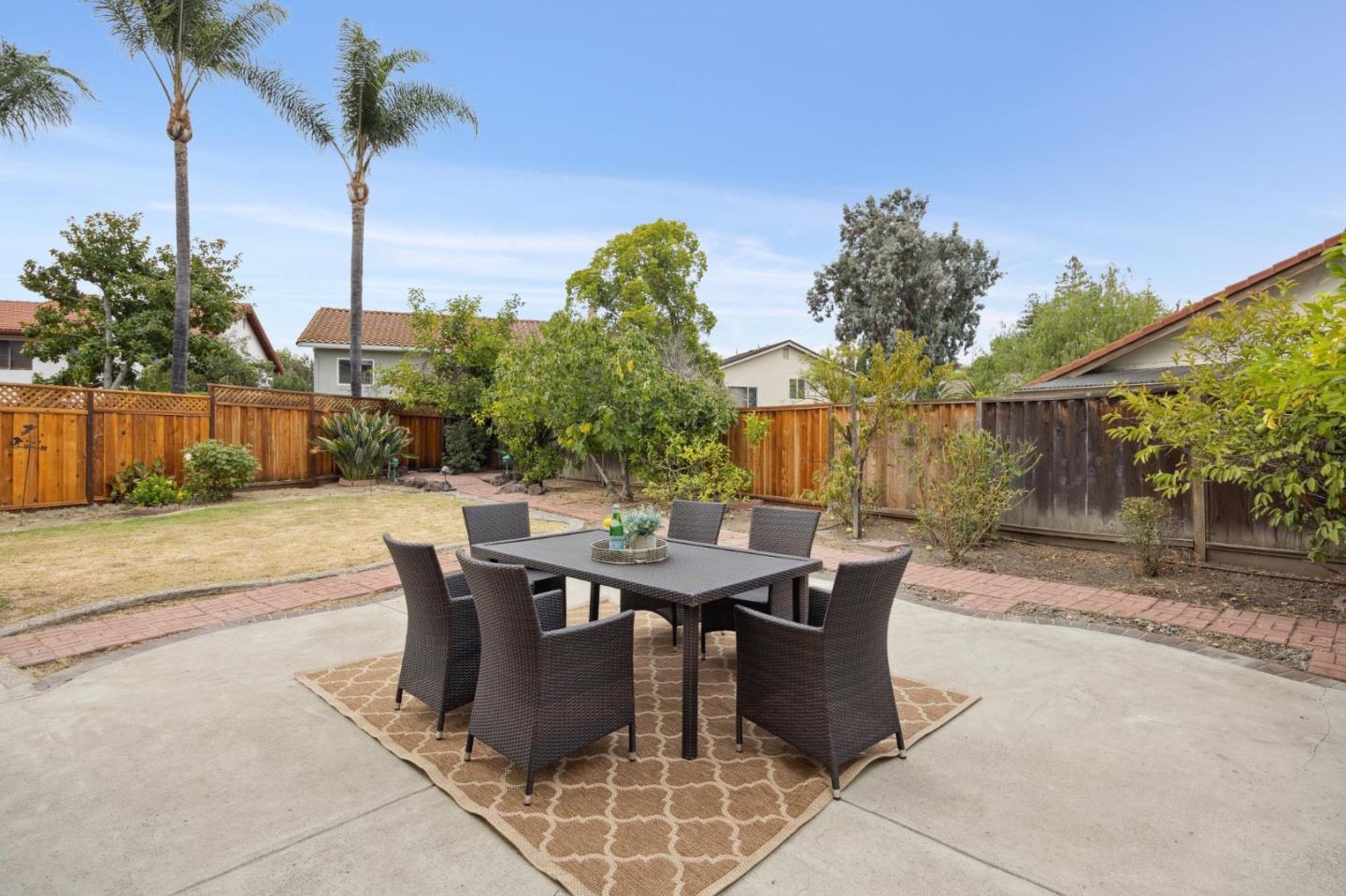 44520 Mesquite Court