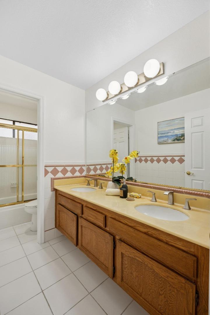 44520 Mesquite Court