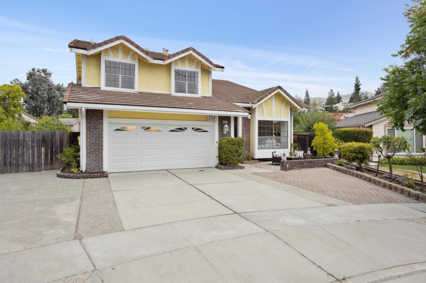 44520 Mesquite Court