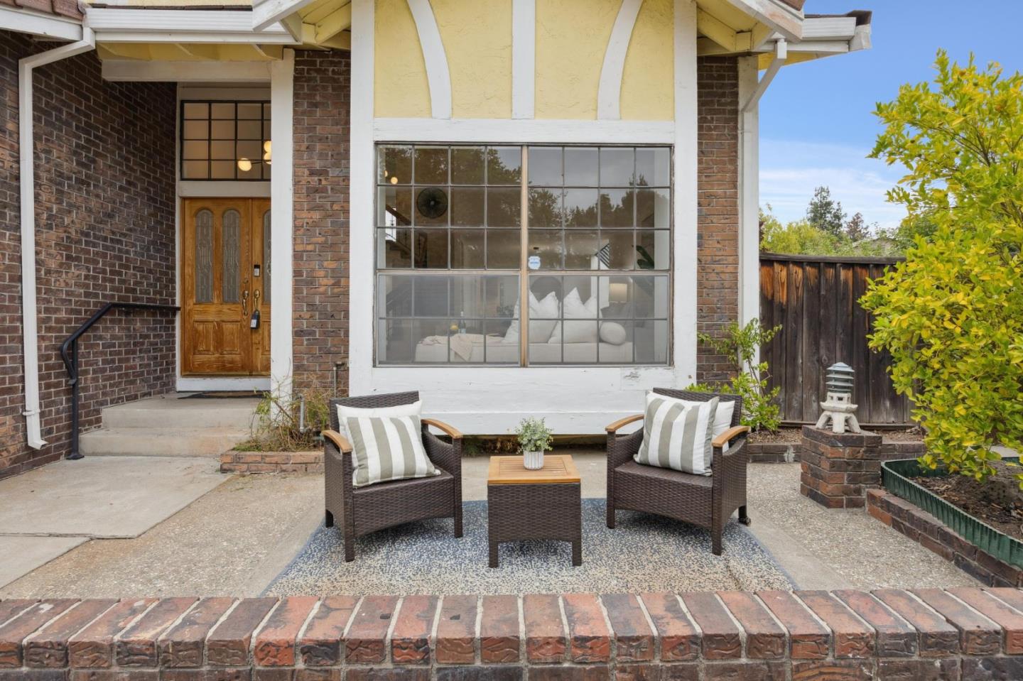 44520 Mesquite Court